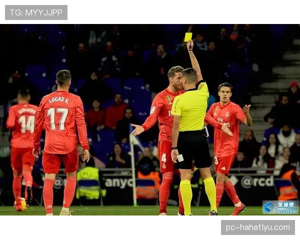 足球规则中黄牌累计的判罚标准及比赛影响解析