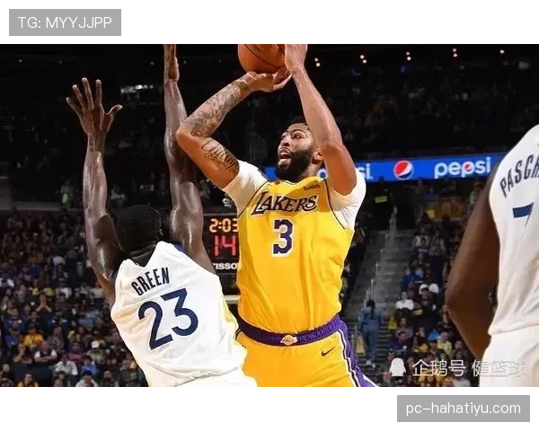 乔纳森·戴维与拉卡泽特：技术型前锋的战术角色及数据对比分析